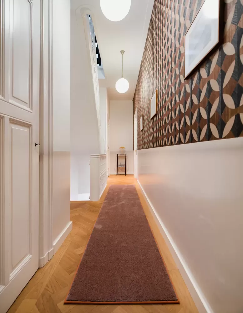 Van Besouw - loper II Van Besouw - loper II